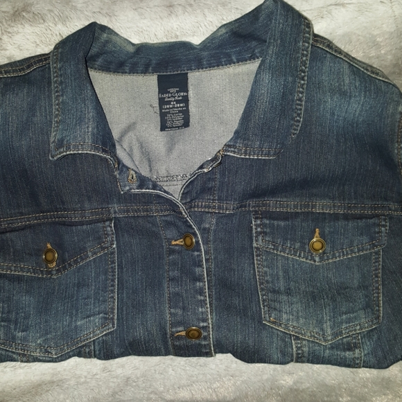 Jean Jacket - Picture 2 of 4